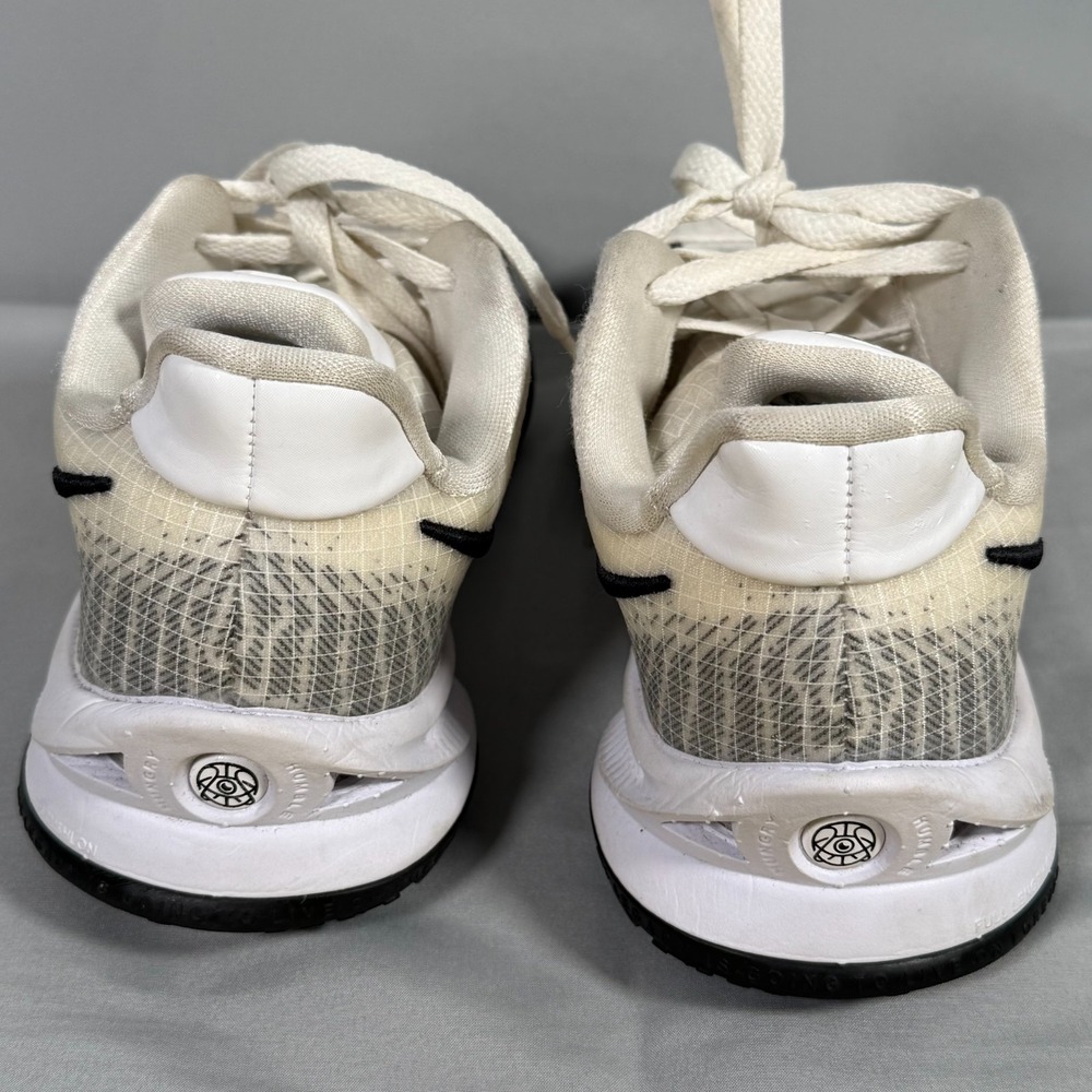 NIKE KYRIE LOW 4TB WHITE BLACK SZ 6 MENS 7.5 Women DA7803-100‎ - Picture 6 of 9